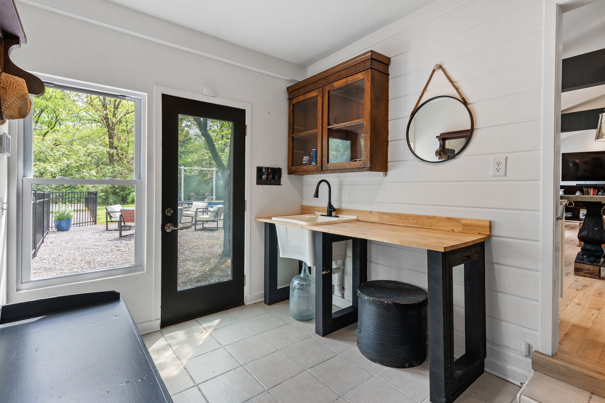 1004 Hickory Hollow Road Nashville, TN 37221 - Photo 15 of 41 a dining room with chair and a window