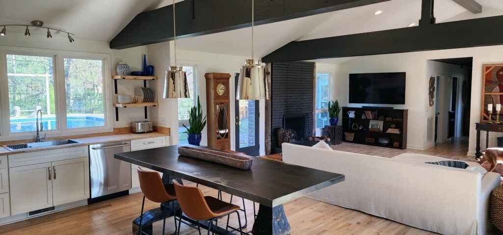 1004 Hickory Hollow Road Nashville, TN 37221 - Photo 10 of 41 a kitchen with a table chairs refrigerator and sink