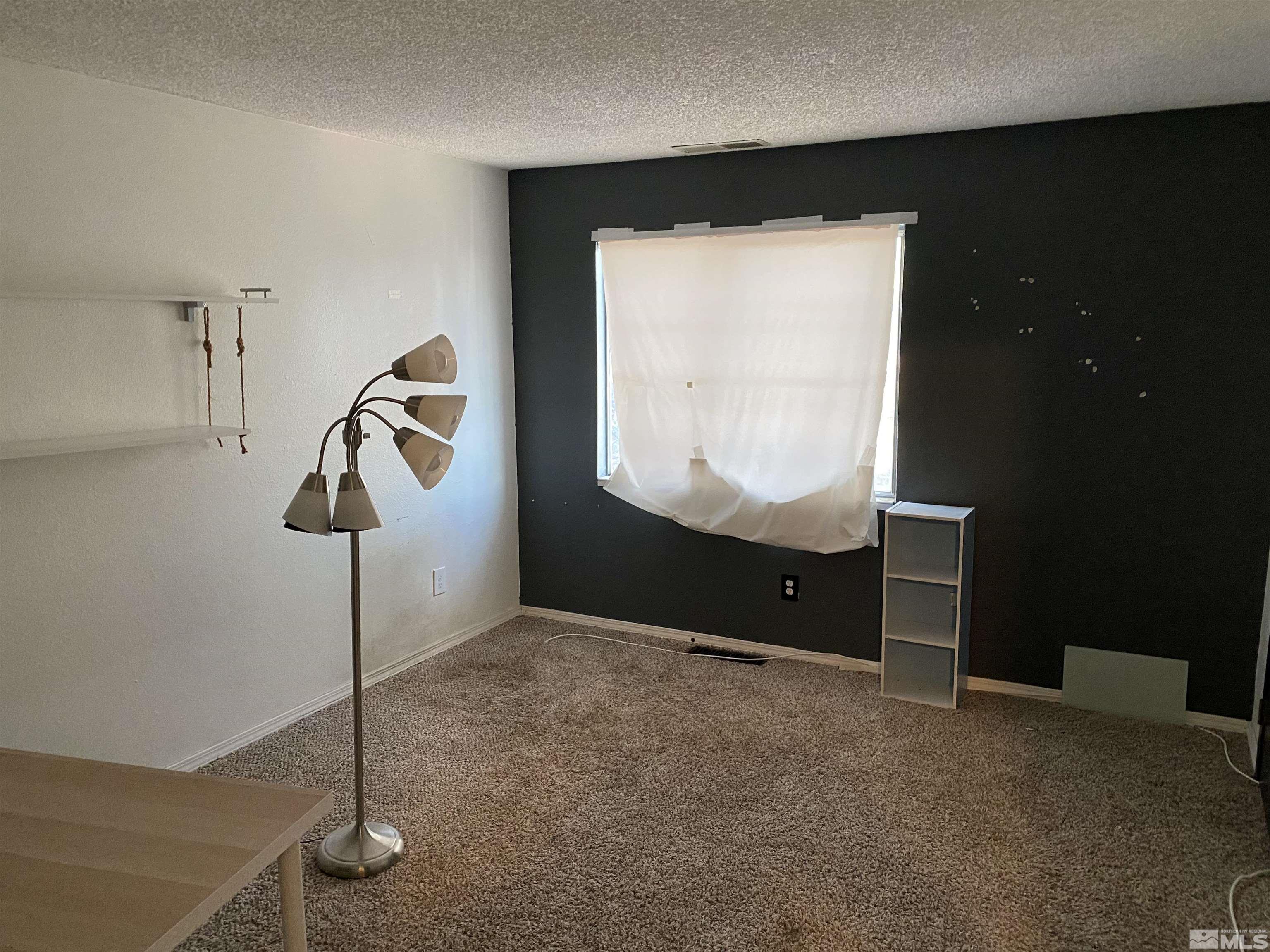 1422 East 9th Street, Unit 7 Reno, NV 89512 - Photo 4 of 11 Photo 4