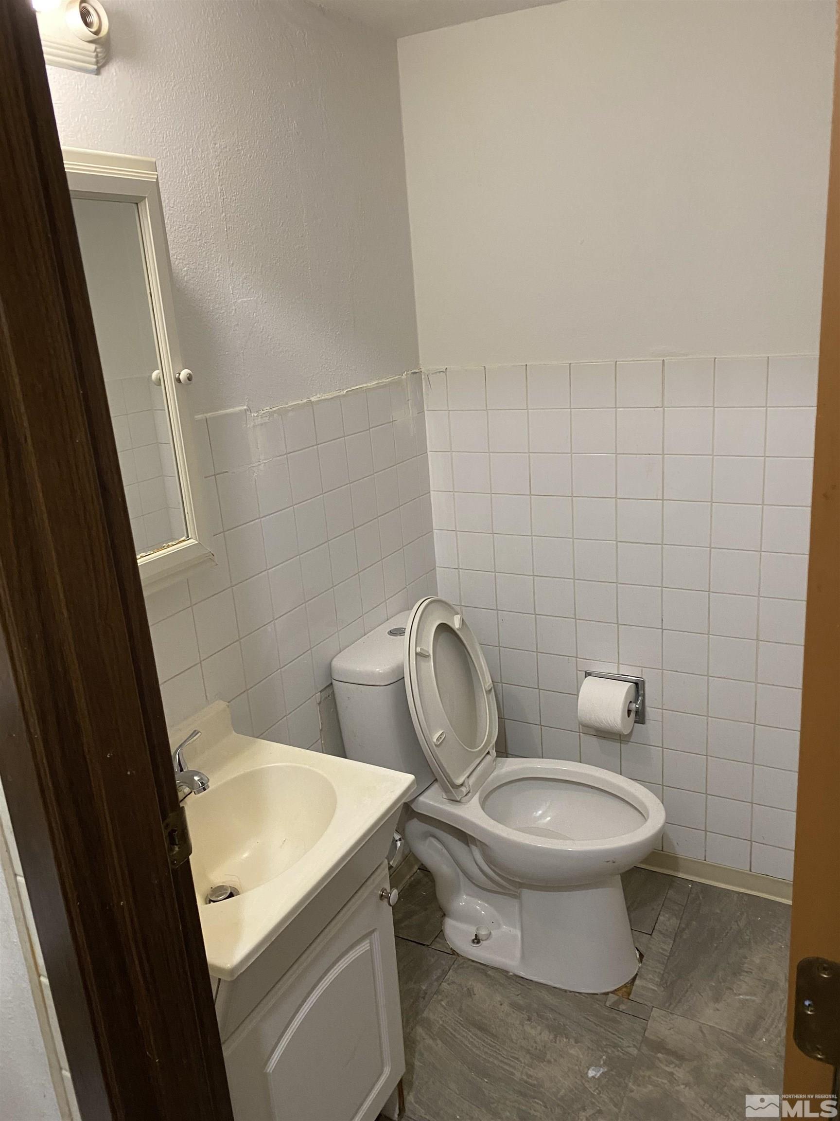 1422 East 9th Street, Unit 7 Reno, NV 89512 - Photo 9 of 11 Photo 9