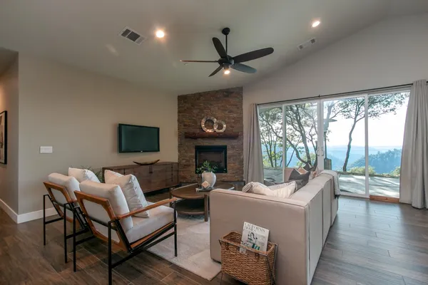 $875,000 | 1072 Champagne Lane, Placerville, CA 95667