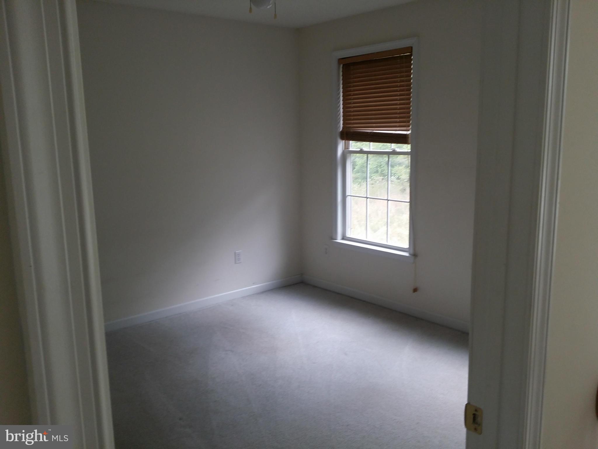 7905 Fingerboard Road Frederick, MD 21704 - Photo 10 of 17 Bedroom