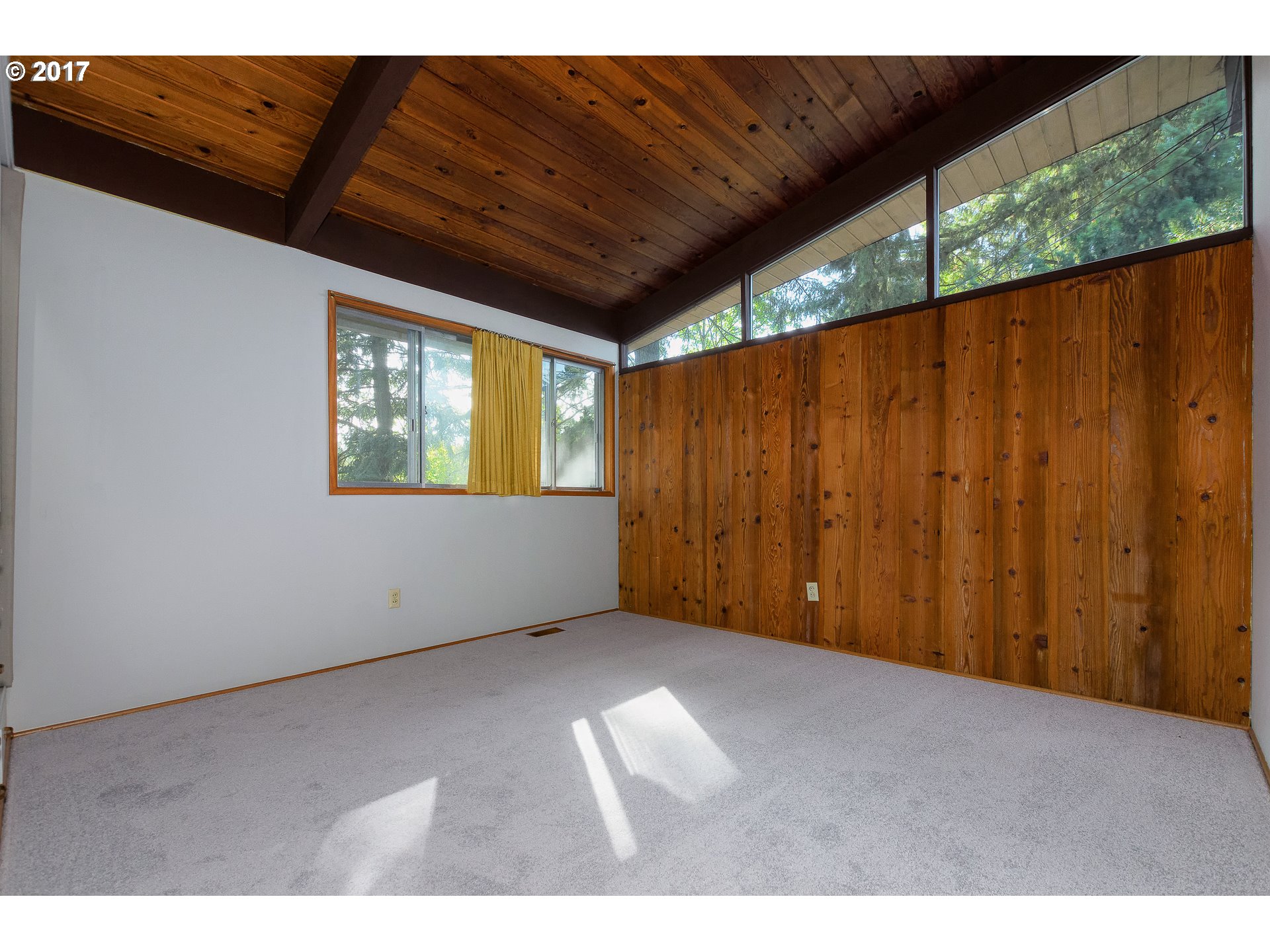 8526 Southwest 45th Avenue Portland, OR 97219 - Photo 18 of 32 Bedroom