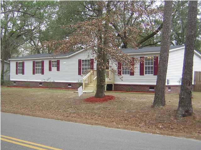101 Dunmeyer Loop Road Summerville, SC 29485 - Photo 1 of 4 Primary Photo
