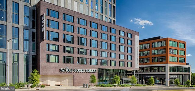 $1,800,000 | 6305 Stoneham Lane, McLean, VA 22101