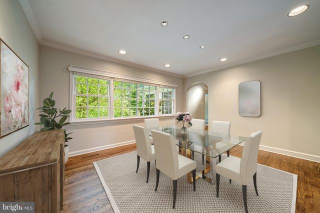 $1,800,000 | 6305 Stoneham Lane, McLean, VA 22101