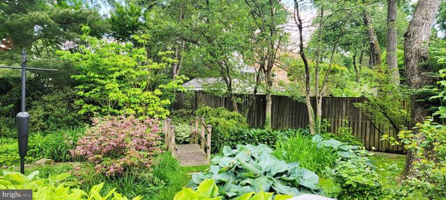 $1,800,000 | 6305 Stoneham Lane, McLean, VA 22101