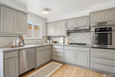 $1,250,000 | 36 Zita Manor, Daly City, CA 94015