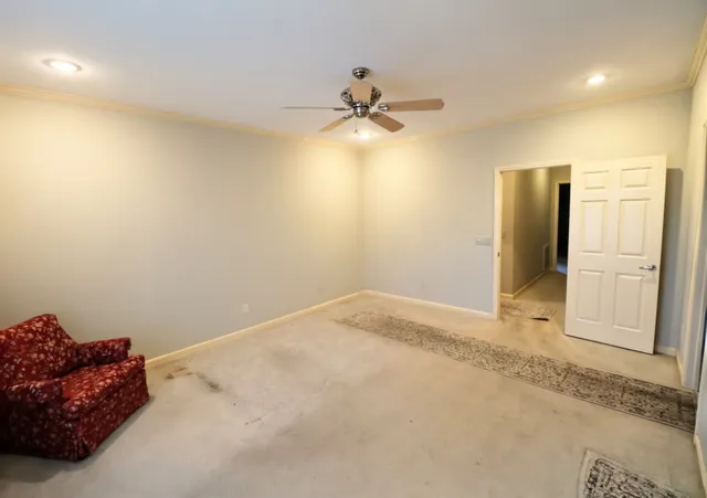 $450,000 | 19 Emerald Cove, Unit B, Paris, TN 38242