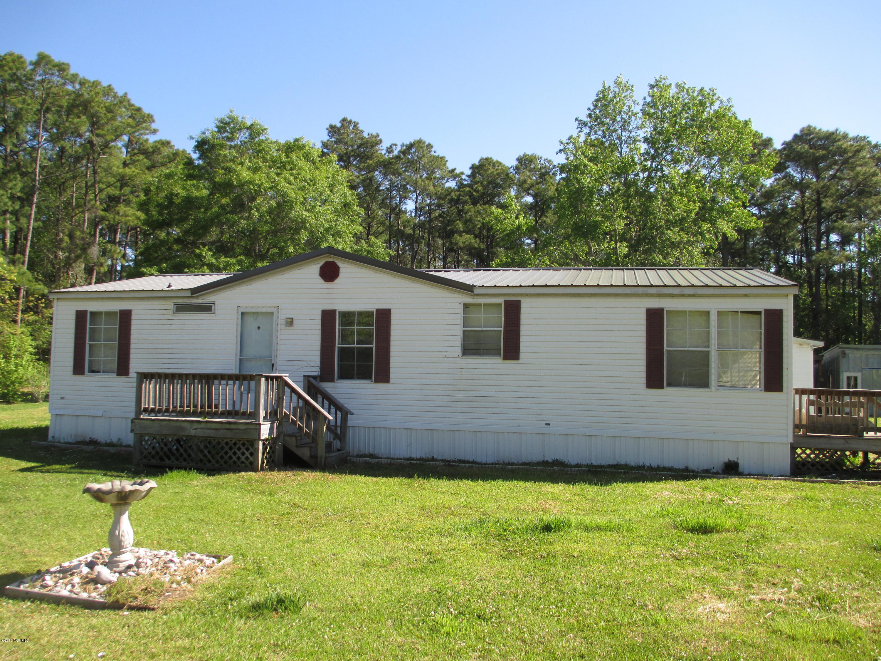 226 North Pigott Road Gloucester, NC 28528 - Photo 1 of 5 Street View of Home