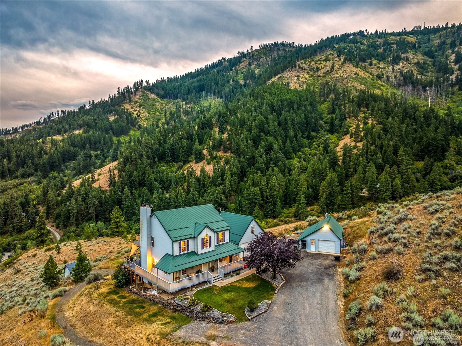 9505 Plateau Road Cashmere, WA 98815 - Photo 2 of 37 Gallery Image 2