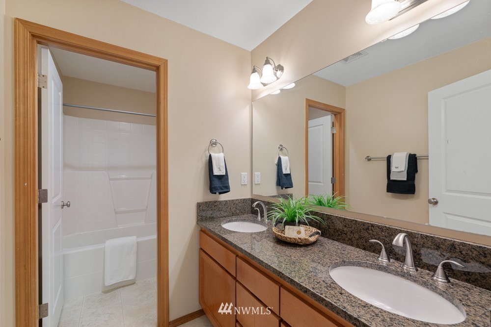 23821 17th Avenue West Bothell, WA 98021 - Photo 22 of 27