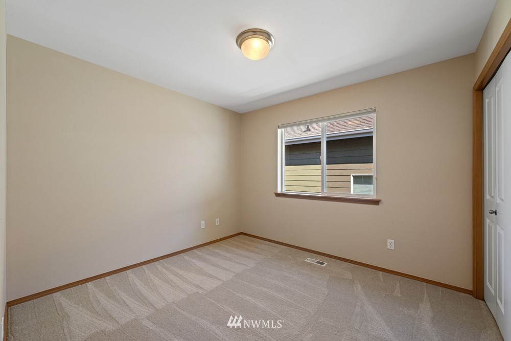 23821 17th Avenue West Bothell, WA 98021 - Photo 23 of 27
