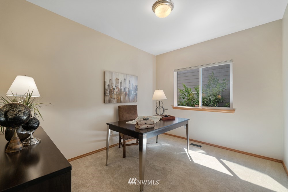 23821 17th Avenue West Bothell, WA 98021 - Photo 10 of 27