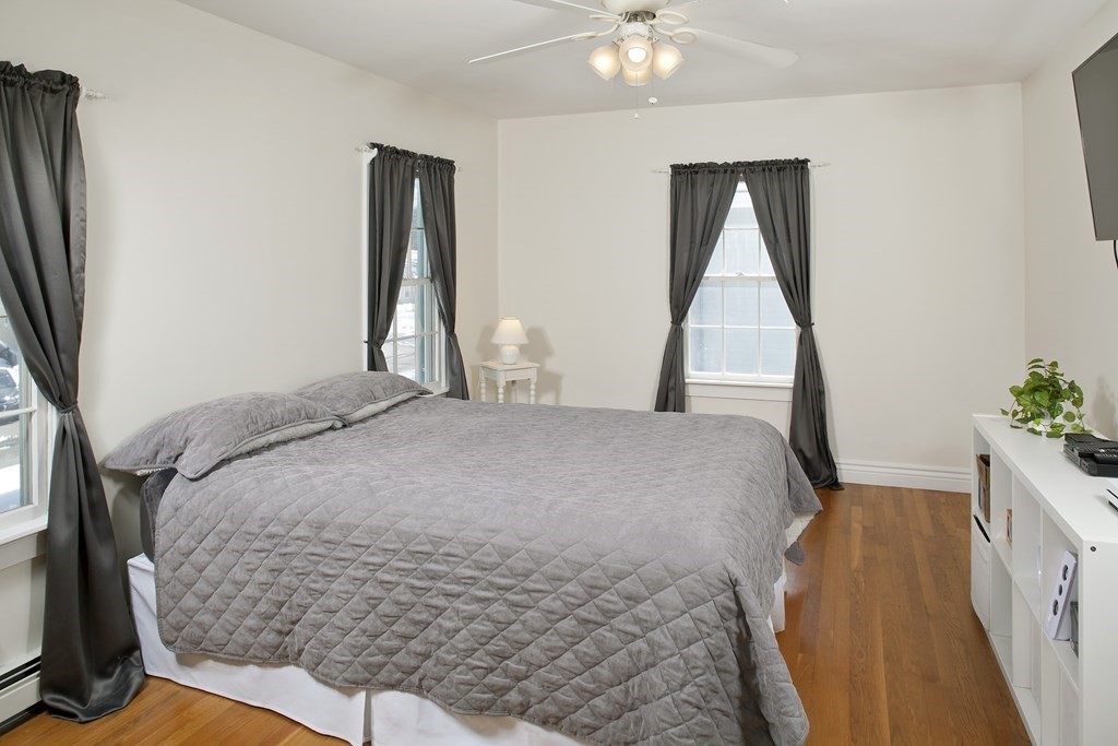 21 Maple Street Hingham, MA 02043 - Photo 12 of 29