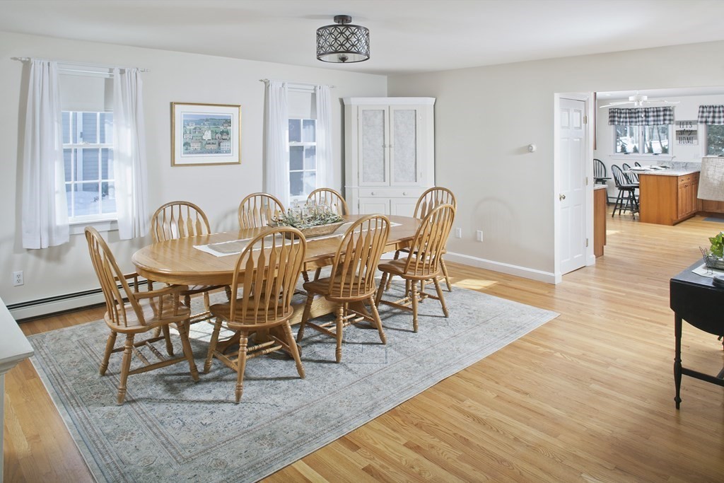 21 Maple Street Hingham, MA 02043 - Photo 4 of 29