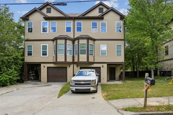 $2,200 | 751 Prince Place Northwest, Atlanta, GA 30318