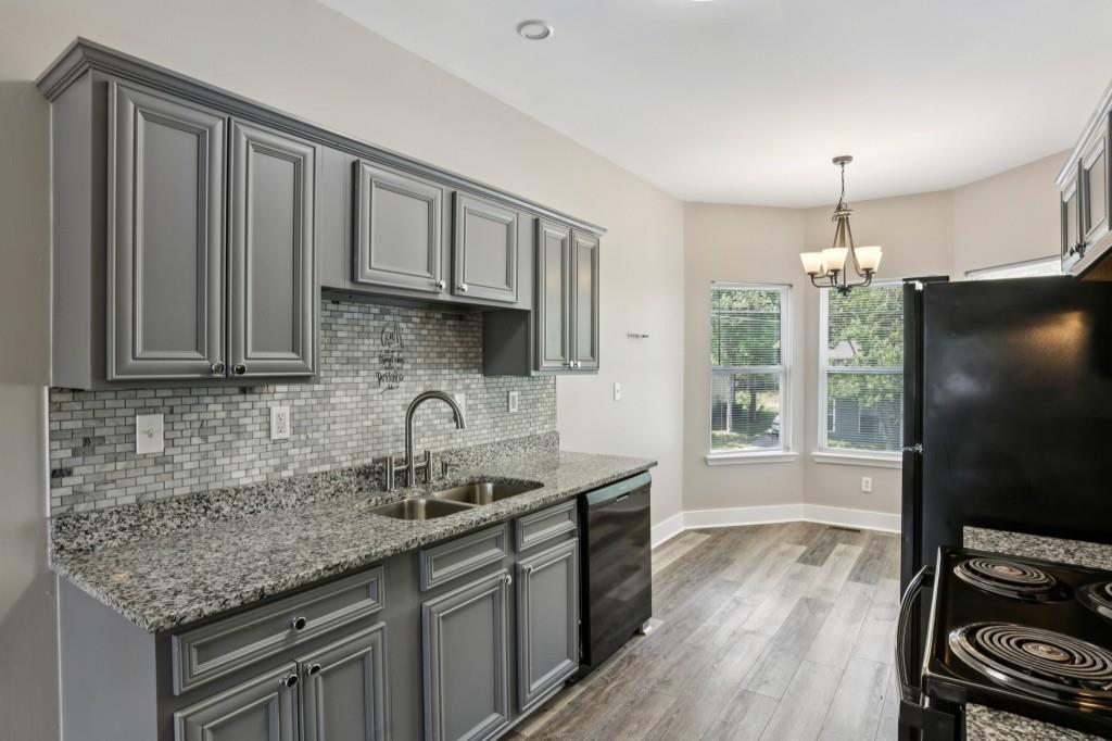 751 Prince Place Northwest Atlanta, GA 30318 - Photo 13 of 30