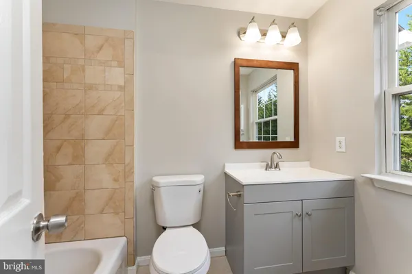 $2,700 | 4869 Benecia Lane, Dumfries, VA 22025