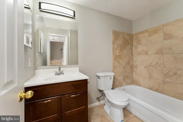 $2,700 | 4869 Benecia Lane, Dumfries, VA 22025