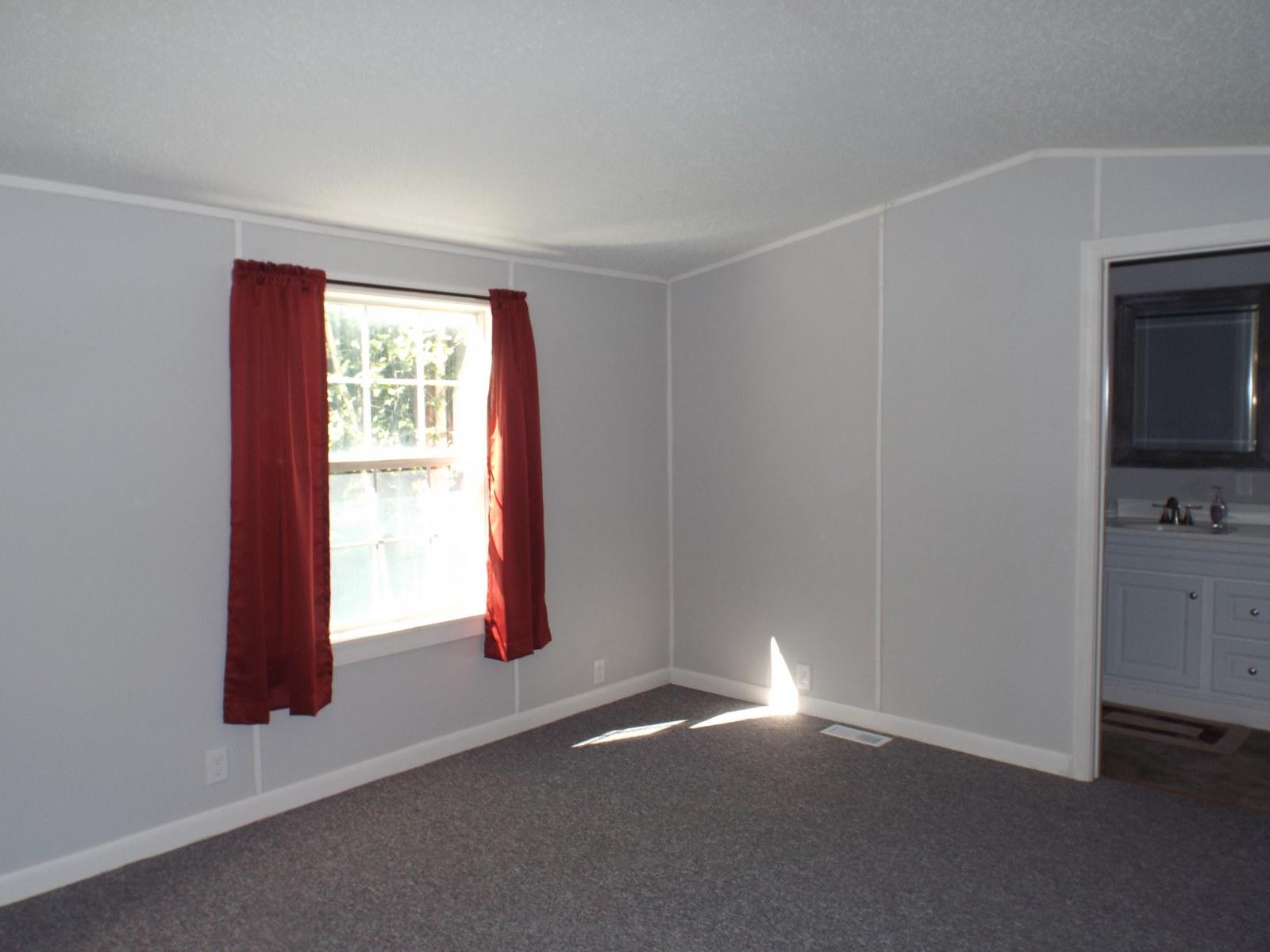 85 Upton Road Harrison, ME 04040 - Photo 11 of 19 DSCF6872_1600x1200