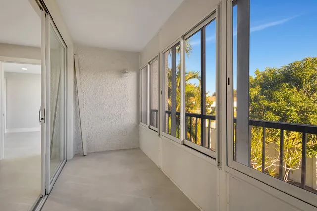 $2,500 | 4090 Tivoli Court, Unit 208, Lake Worth, FL 33467