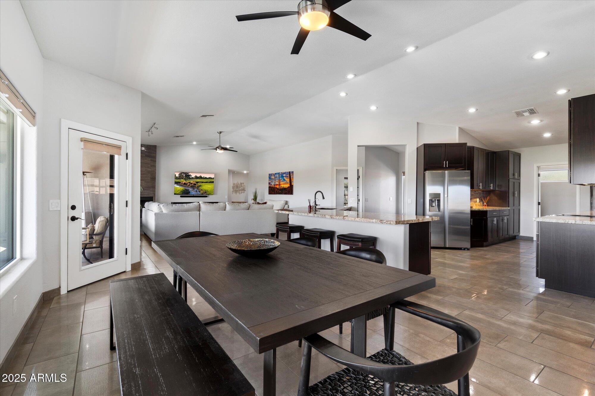 15031 Windyhill Road Fountain Hills, AZ 85268 - Photo 14 of 34 08-87952627