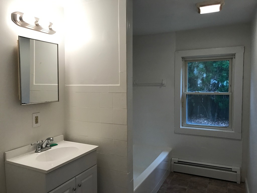 206 Salem Road Tewksbury, MA 01876 - Photo 15 of 21 Gallery Image 15