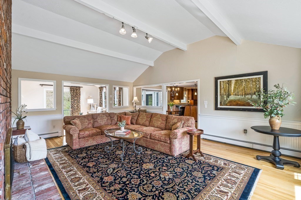 5 Windemere Drive Andover, MA 01810 - Photo 10 of 41