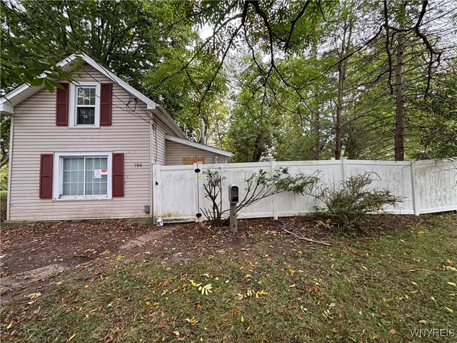 $109,900 | 799 Main Street, West Seneca, NY 14224