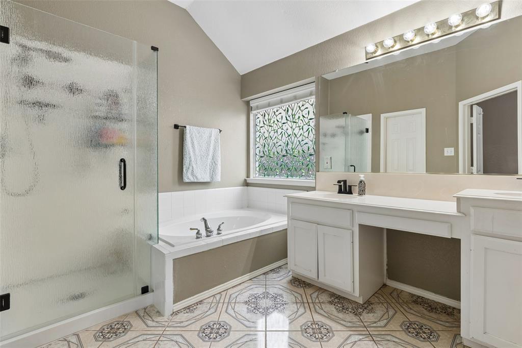 7918 Kings Court Rowlett, TX 75089 - Photo 19 of 39