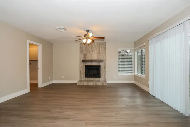 $1,995 | 15518 4 Leaf Drive, Houston, TX 77084