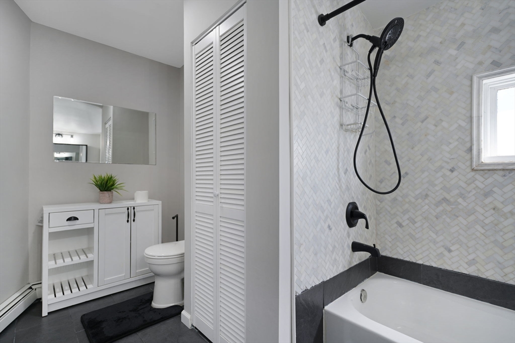 365 Middle Road Acushnet, MA 02743 - Photo 18 of 38 Gallery Image 18