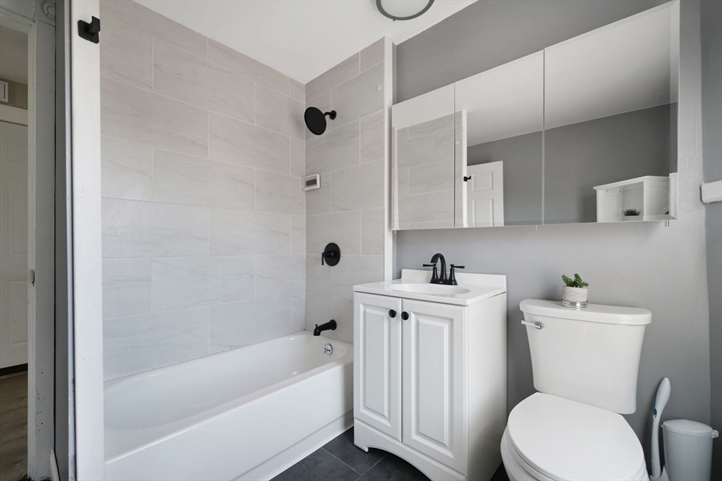 365 Middle Road Acushnet, MA 02743 - Photo 29 of 38 Gallery Image 29