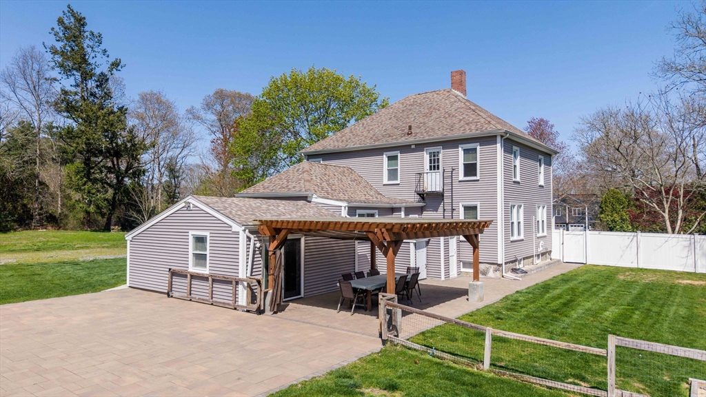 365 Middle Road Acushnet, MA 02743 - Photo 34 of 38 Gallery Image 34