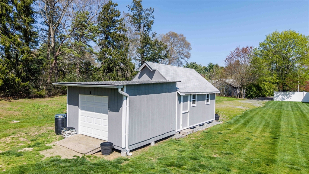 365 Middle Road Acushnet, MA 02743 - Photo 37 of 38 Gallery Image 37
