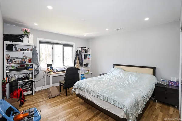 $6,000 | 11 Otsego Avenue, Dix Hills, NY 11746