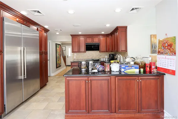 $6,000 | 11 Otsego Avenue, Dix Hills, NY 11746