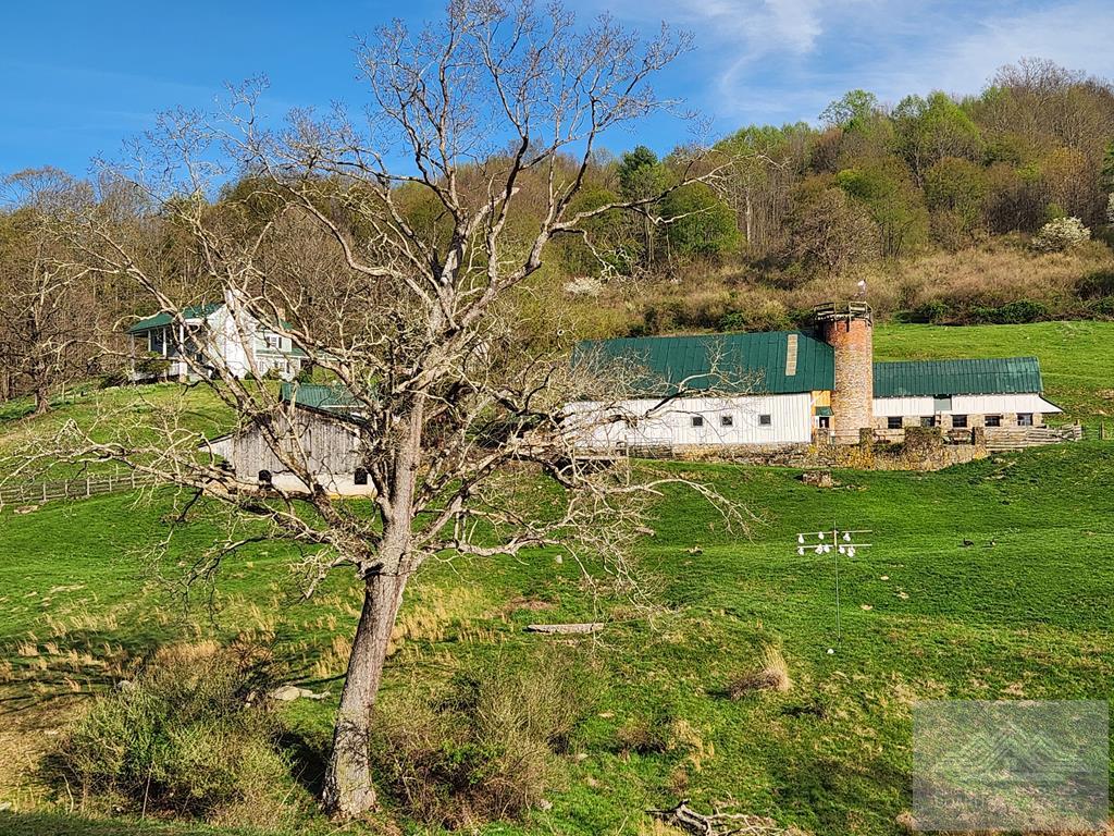 477 Ball Dairy Road Bluefield, WV 24701 - Photo 25 of 61 Gallery Image 25