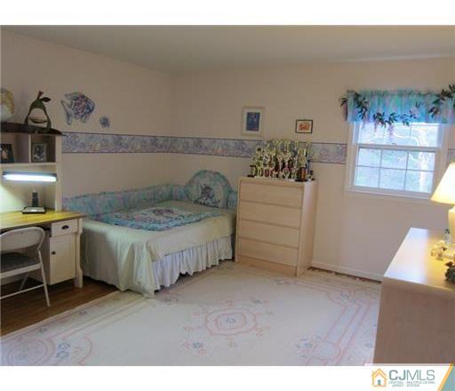 5 Round Hill Road Scotch Plains, NJ 07076 - Photo 9 of 10 Gallery Image 9