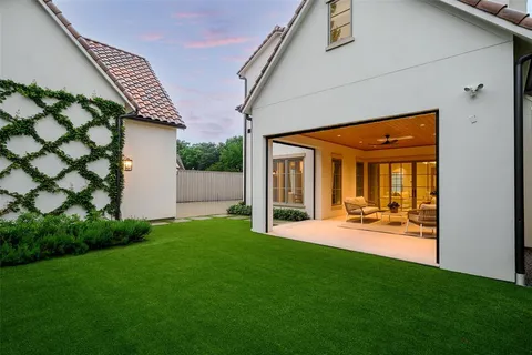 $6,195,000 | 4505 South Versailles Avenue, Highland Park, TX 75205