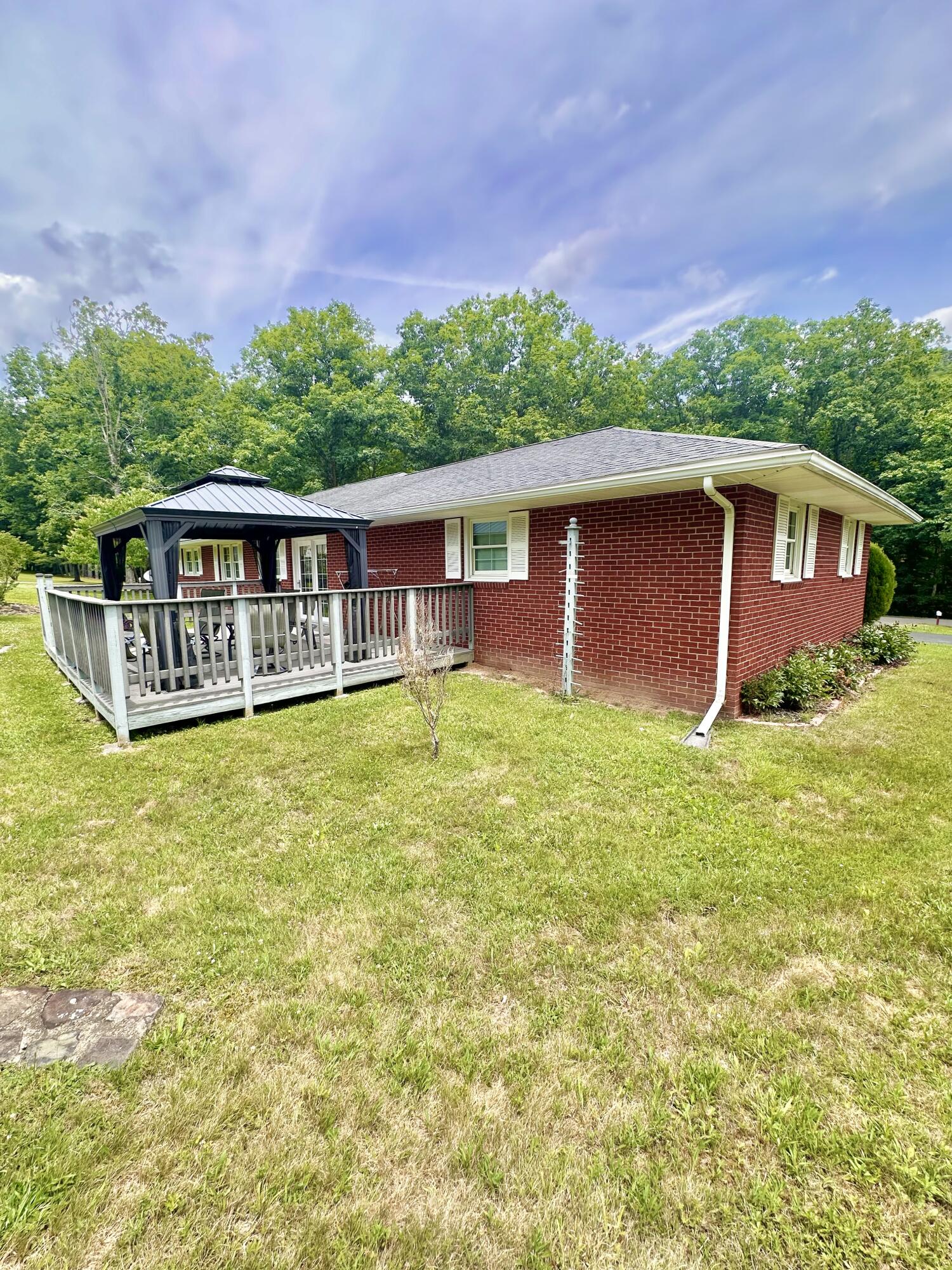 4926 Johnson Creek Road Covington, VA 24426 - Photo 10 of 40 IMG_8561