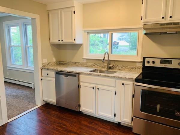 86 Birch Island Road Webster, MA 01570 - Photo 3 of 19 Gallery Image 3