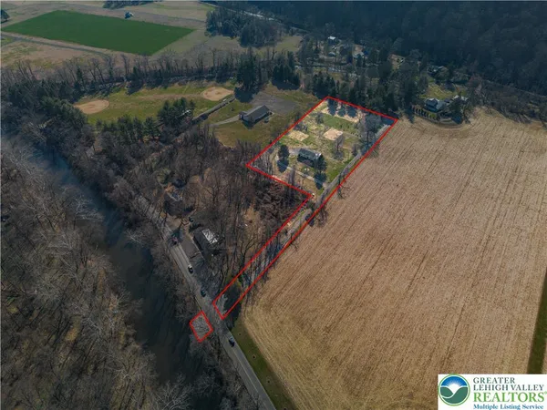 $730,000 | 1 Cross Creek Lane, Upper Black Eddy, PA 18972