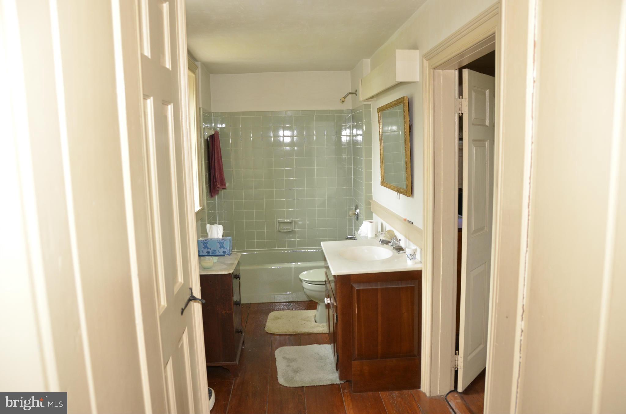 12421 Lime Plant Road Mount Airy, MD 21771 - Photo 18 of 27 Bath