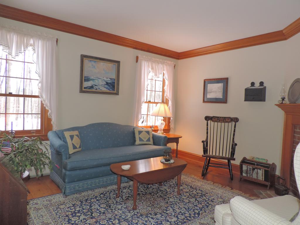 75 Sandown Road Chester, NH 03036 - Photo 8 of 26