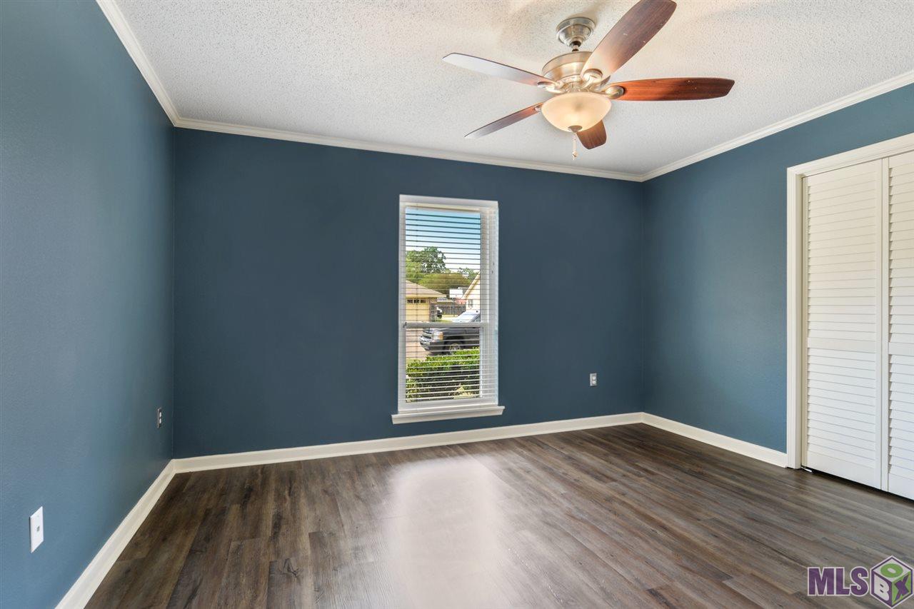 1622 Michel Delving Road Baton Rouge, LA 70810 - Photo 8 of 12