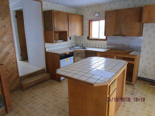 37310 Modoc Point Road Chiloquin, OR 97624 - Photo 9 of 13 Additional Photo