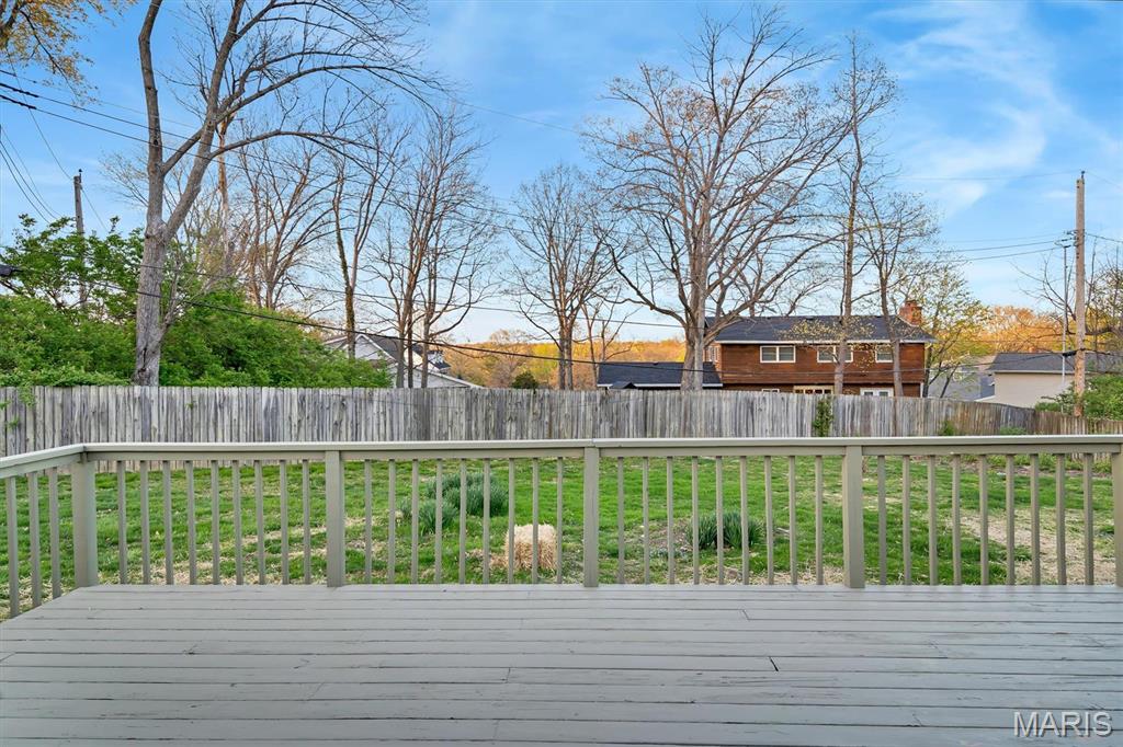 109 Timka Drive Ballwin, MO 63011 - Photo 5 of 26