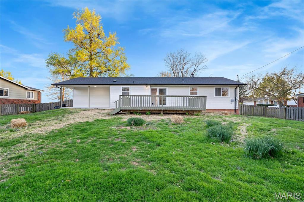 109 Timka Drive Ballwin, MO 63011 - Photo 8 of 26